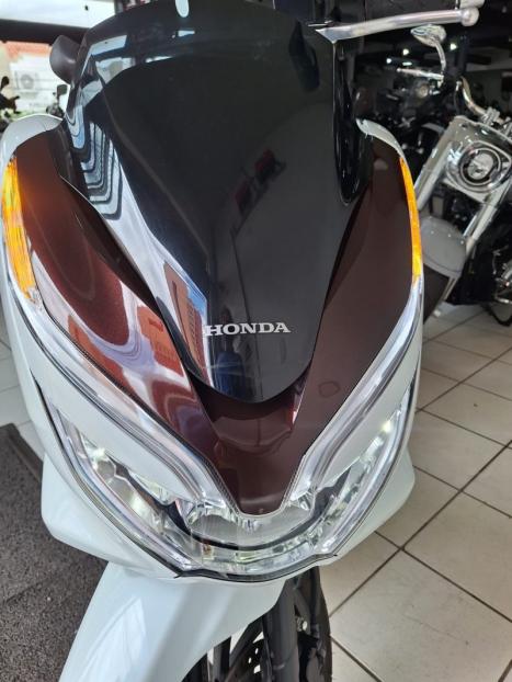 HONDA PCX 150 DLX, Foto 8