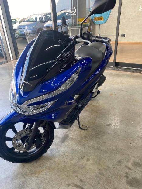 HONDA PCX 150 DLX, Foto 2