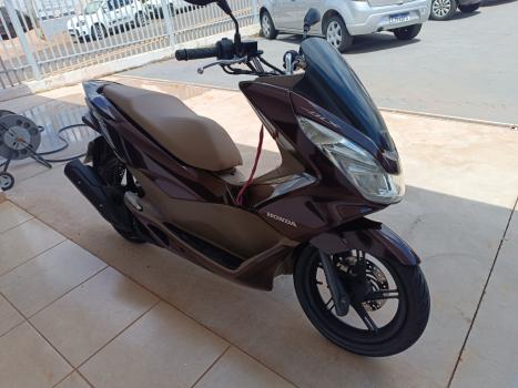 HONDA PCX 150 DLX, Foto 4