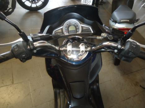 HONDA PCX 150 DLX, Foto 3