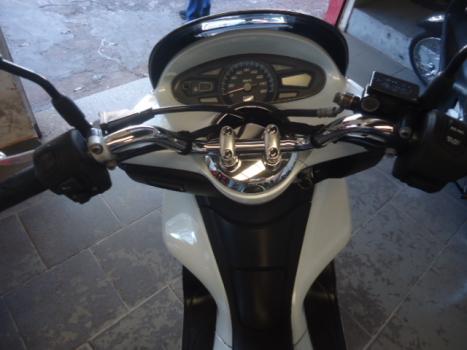 HONDA PCX 150 DLX, Foto 3