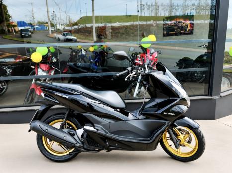 HONDA PCX 150 DLX, Foto 1