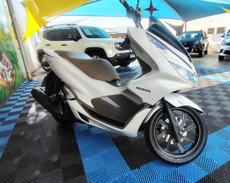 HONDA PCX 150 DLX, Foto 4