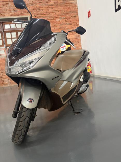 HONDA PCX 150 DLX, Foto 5