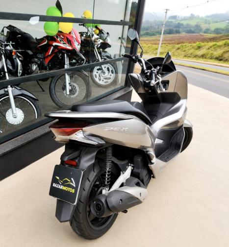 HONDA PCX 150 DLX, Foto 4