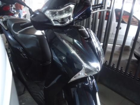 HONDA SH 150 I DLX, Foto 2