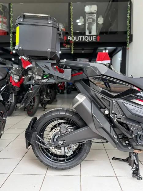 HONDA X-ADV 750 , Foto 8