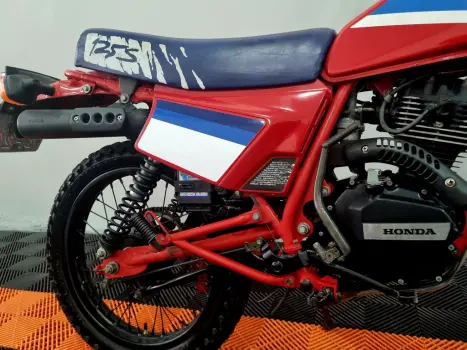 HONDA XL 125 , Foto 3