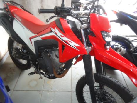 HONDA XR 300 L Tornado , Foto 2