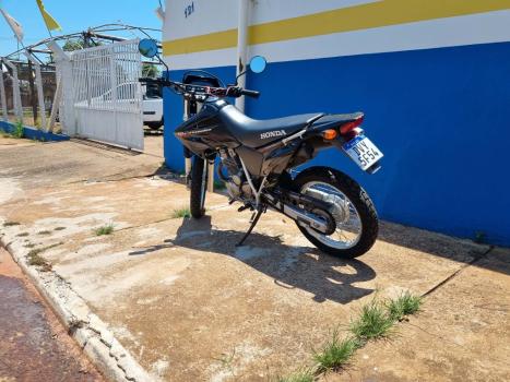 HONDA XR Tornado 250 , Foto 4