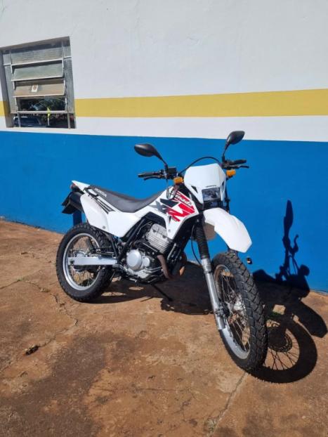 HONDA XR Tornado 250 , Foto 4
