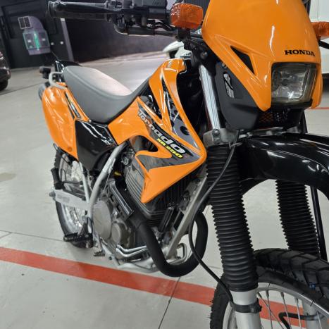 HONDA XR Tornado 250 , Foto 6