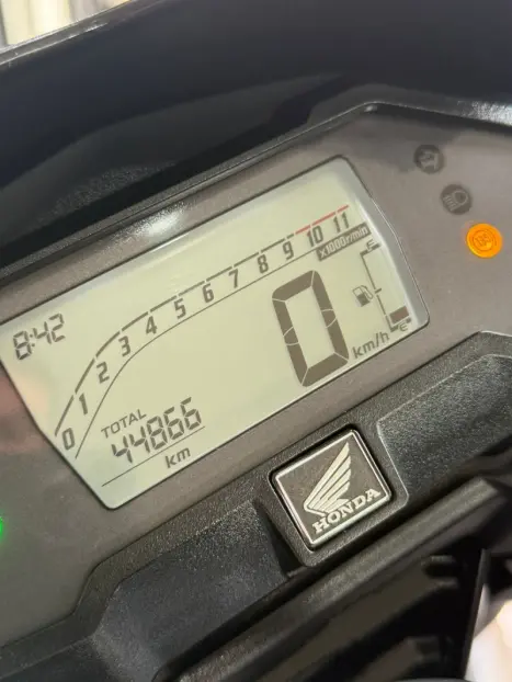 HONDA XRE 190 ABS, Foto 10