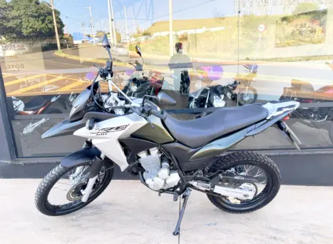 HONDA XRE 300 , Foto 4