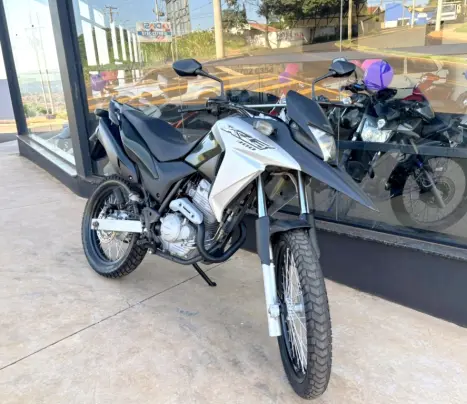 HONDA XRE 300 , Foto 6