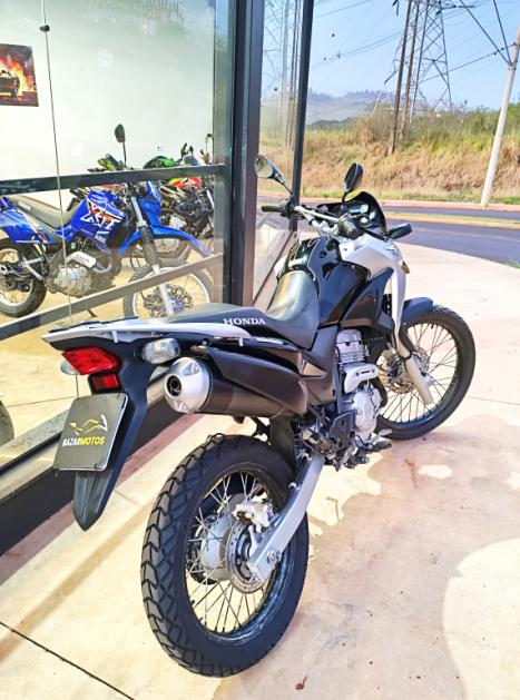 HONDA XRE 300 , Foto 7