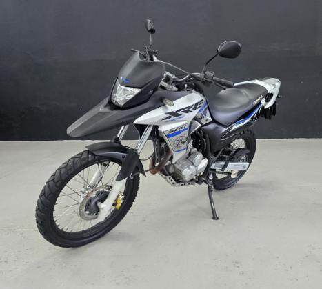 HONDA XRE 300 , Foto 1