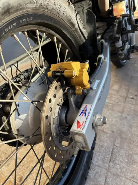 HONDA XRE 300 , Foto 8