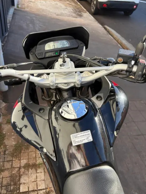HONDA XRE 300 , Foto 9