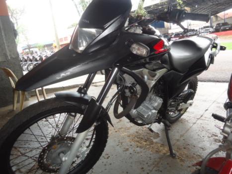 HONDA XRE 300 , Foto 2