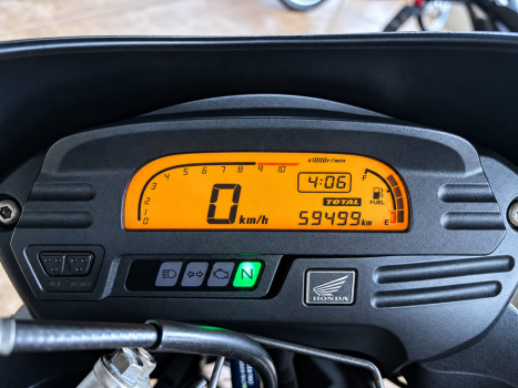 HONDA XRE 300 , Foto 7
