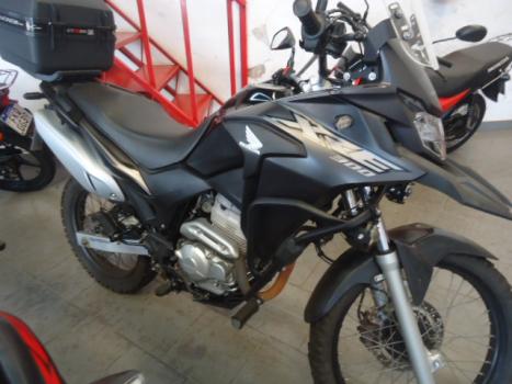 HONDA XRE 300 ABS, Foto 2 HONDA XRE 300 ABS, Foto 2