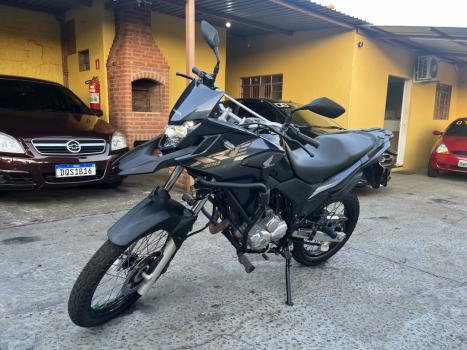 HONDA XRE 300 ABS, Foto 2