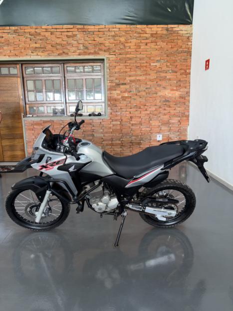 HONDA XRE 300 ABS, Foto 3