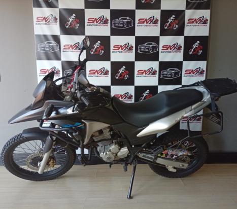HONDA XRE 300 ABS, Foto 1