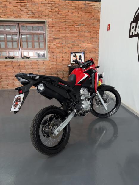 HONDA XRE 300 ABS, Foto 2