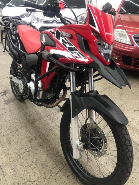 HONDA XRE 300 ABS, Foto 1