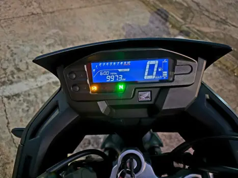 HONDA XRE 300 ADVENTURE, Foto 6
