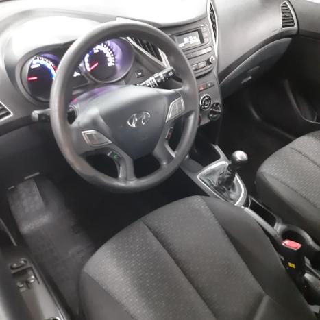 HYUNDAI Accent 1.5 4P GLS, Foto 2