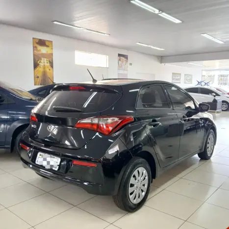 HYUNDAI H 100 2.6 3 P GLS DIESEL, Foto 3