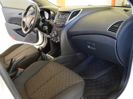 HYUNDAI HB 20 Hatch 1.0 12V 4P FLEX UNIQUE, Foto 6