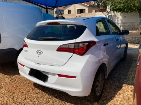 HYUNDAI HB 20 Hatch 1.0 12V 4P FLEX UNIQUE, Foto 5