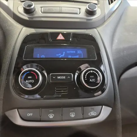 HYUNDAI HB 20 Hatch 1.6 16V 4P PREMIUM FLEX AUTOMTICO, Foto 8