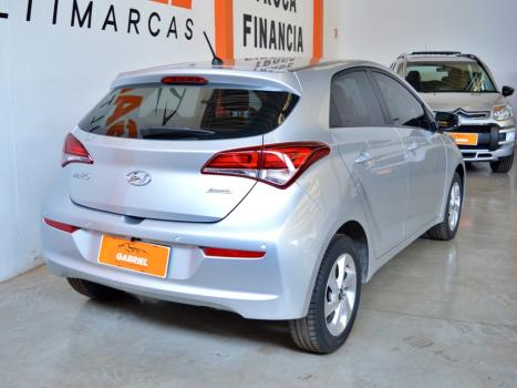 HYUNDAI HB 20 Hatch 1.6 16V 4P FLEX COMFORT STYLE AUTOMTICO, Foto 4
