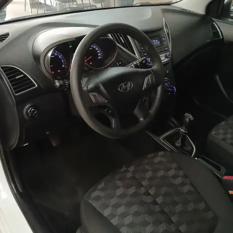 HYUNDAI HB 20 Hatch 1.6 16V 4P FLEX COMFORT PLUS, Foto 5 HYUNDAI HB 20 Hatch 1.6 16V 4P FLEX COMFORT PLUS, Foto 5