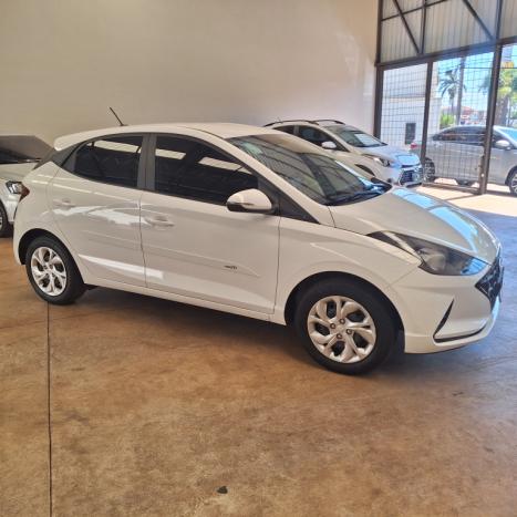 HYUNDAI HB 20 Hatch X 1.6 16V 4P PREMIUM FLEX AUTOMTICO, Foto 13