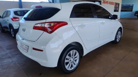 HYUNDAI HB 20 Hatch 1.0 12V 4P FLEX COMFORT, Foto 2