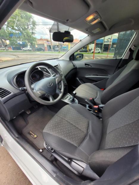 HYUNDAI HB 20 Hatch 1.0 12V 4P FLEX UNIQUE, Foto 4