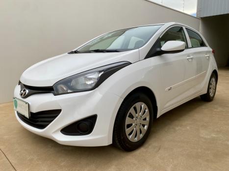 HYUNDAI HB 20 Hatch 1.6 16V 4P FLEX COMFORT PLUS, Foto 4