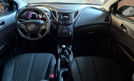 HYUNDAI HB 20 Hatch 1.0 12V 4P FLEX UNIQUE, Foto 6