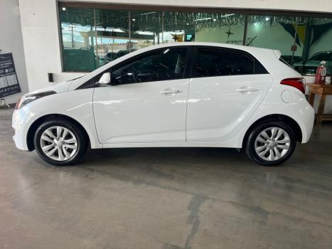 HYUNDAI HB 20 Hatch 1.0 12V 4P FLEX COMFORT PLUS, Foto 2