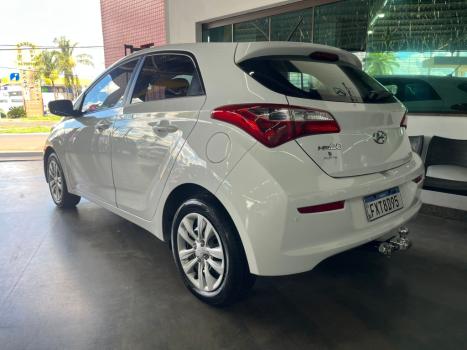 HYUNDAI HB 20 Hatch 1.0 12V 4P FLEX COMFORT PLUS, Foto 3