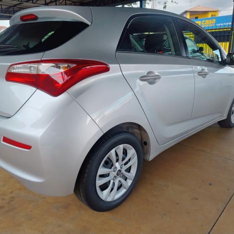 HYUNDAI HB 20 Hatch 1.0 12V 4P FLEX COMFORT, Foto 3