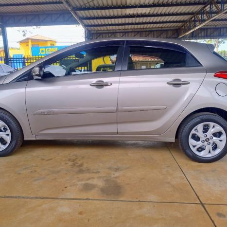 HYUNDAI HB 20 Hatch 1.0 12V 4P FLEX COMFORT, Foto 4