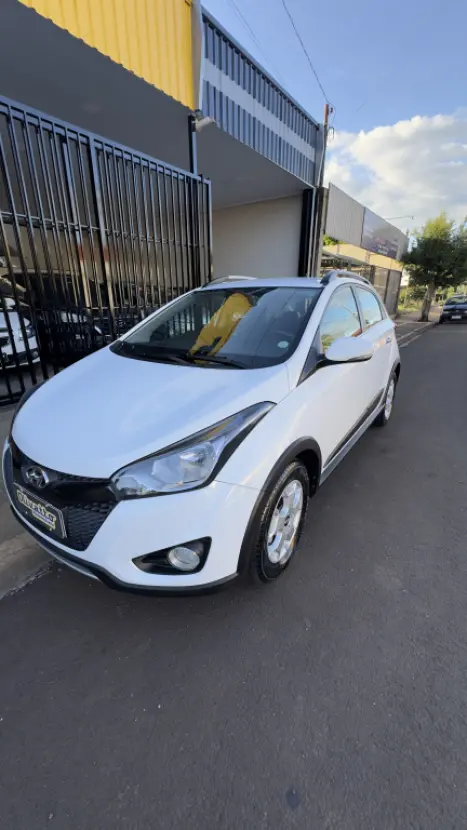 HYUNDAI HB 20 Hatch X 1.6 16V 4P PREMIUM FLEX AUTOM�TICO, Foto 3