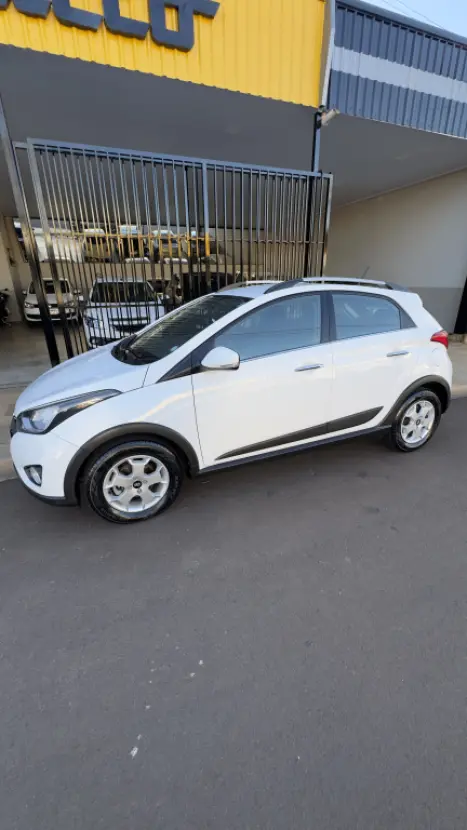 HYUNDAI HB 20 Hatch X 1.6 16V 4P PREMIUM FLEX AUTOM�TICO, Foto 4